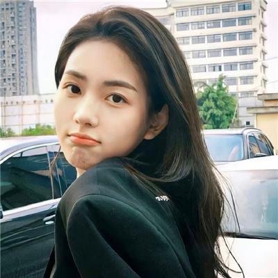 女记者的日记